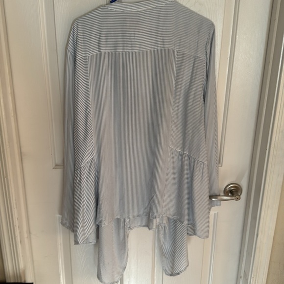 Plus Size Ruby Rd Women's Blouse 3/4 Sleeve Stripes Embroidered White/Blue 2X - Picture 5 of 5